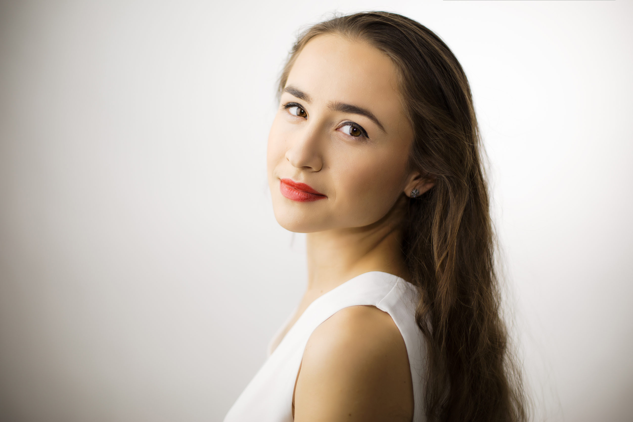 Anna Tsybuleva performs in Moscow