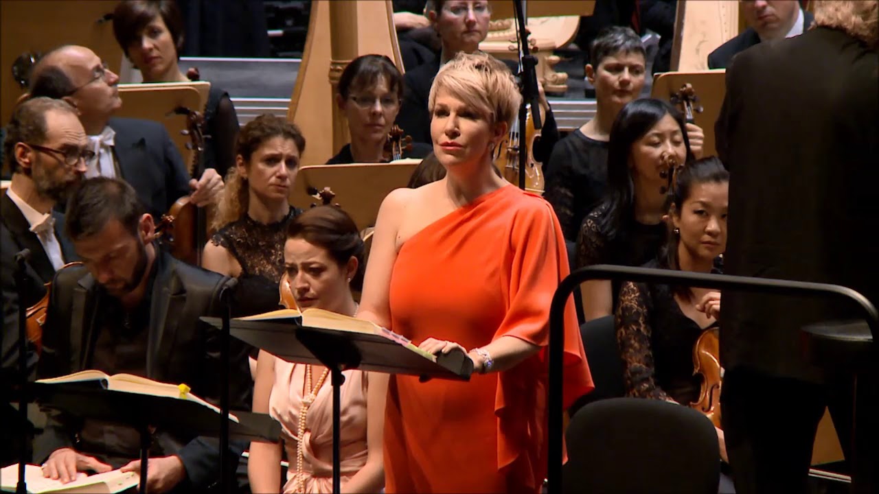 Joyce DiDonato records Berlioz: Les Troyens - Adieu Fière Cité (Didon) 